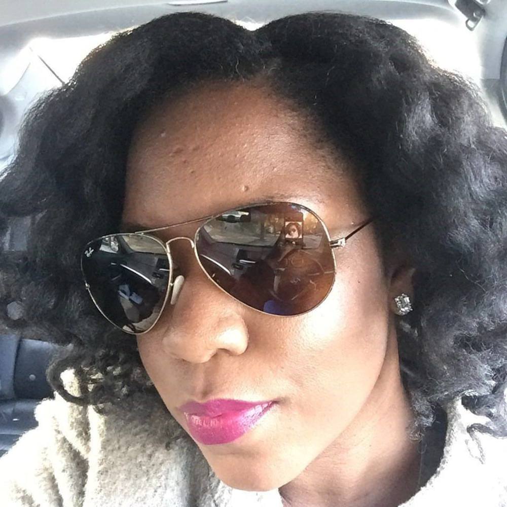 Meet your Posher, Valarie
